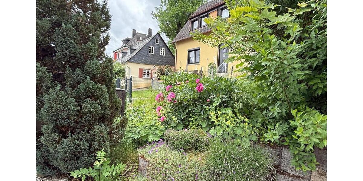 Doppelhaushälfte Naila - 4 Zimmer, 75 m&sup2;, 69.000&euro; | Angebot:26979838
