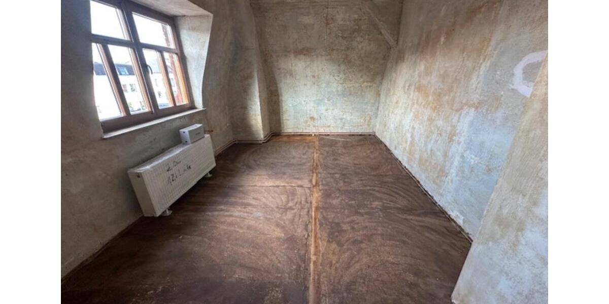 Mehrfamilienhaus, Wohnhaus Naila - 12 Zimmer, 557 m&sup2;, 149.950&euro; | Angebot:19557101