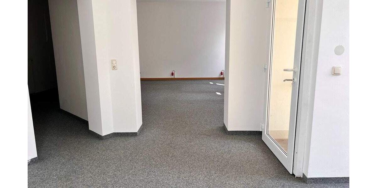 Gewerbeobjekt Plauen Haselbrunn - 2 Zimmer, 55 m&sup2;, 275&euro; | Angebot:25776819