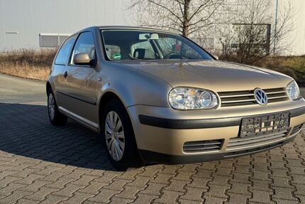 VW Golf 119.000 km 3.500 &euro; Plauen 08529