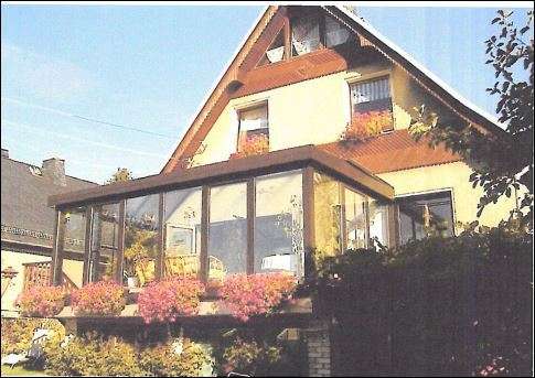 Schönes Einfamilienhaus mit Wintergarten, Salzwasserpool, Blockheizkraftwerk usw. - Einfamilienhaus Saalburg-Ebersdorf Ebersdorf | Angebot:23713363